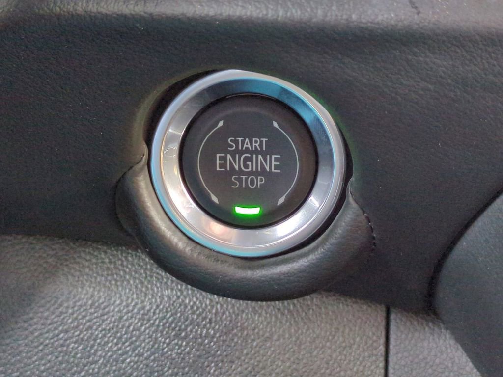 Used 2025 Chevrolet Tahoe Premier w/ Sun And Tow Package image 29