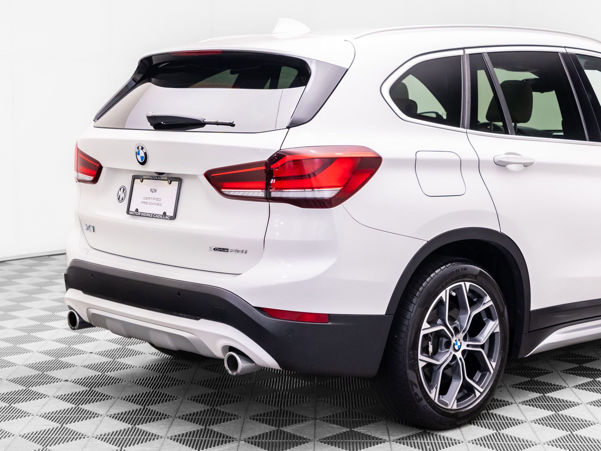 Used 2020 BMW X1 xDrive28i w/ Premium Package AWD/4WD image 35