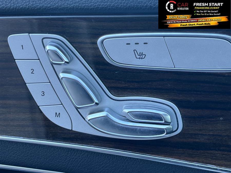 Used 2019 Mercedes-Benz C 300 4MATIC Sedan w/ Premium Package image 24