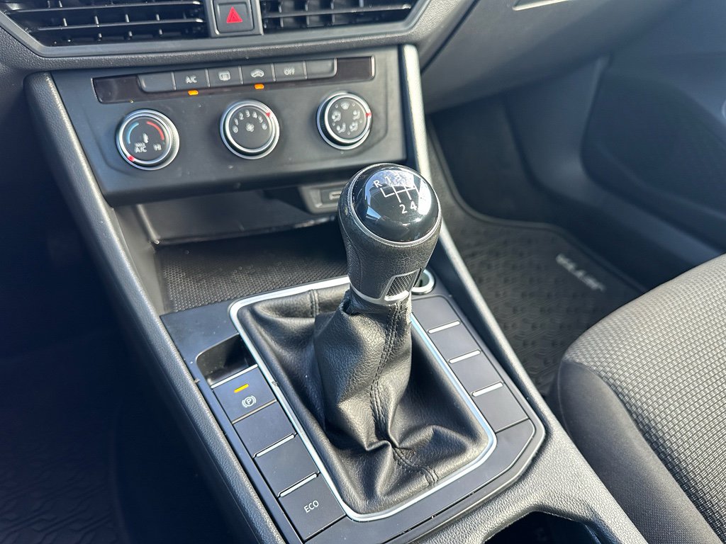 Used 2020 Volkswagen Jetta R-Line image 21