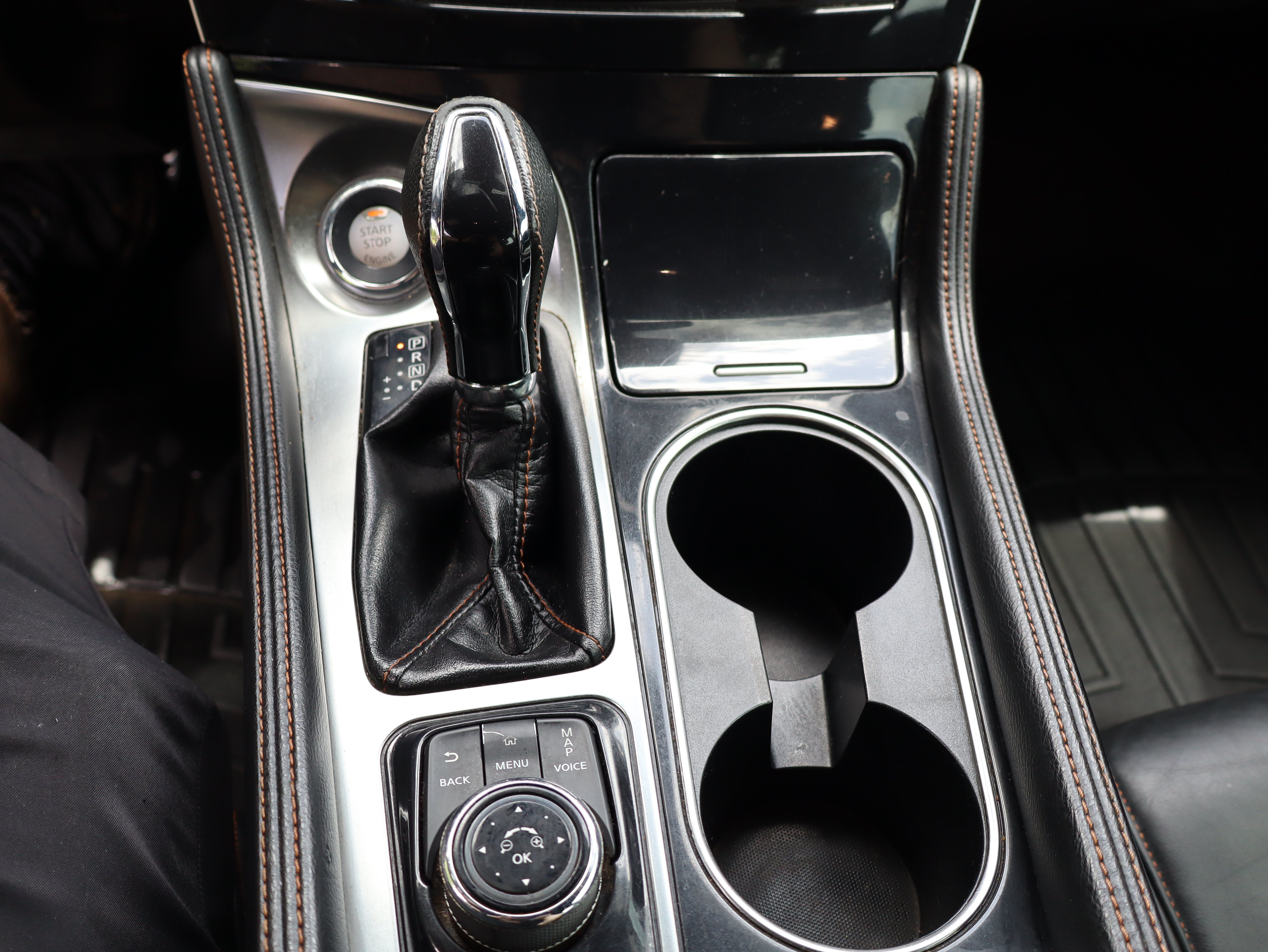 Used 2020 Nissan Maxima SR w/ Sport Mat Group FWD image 52