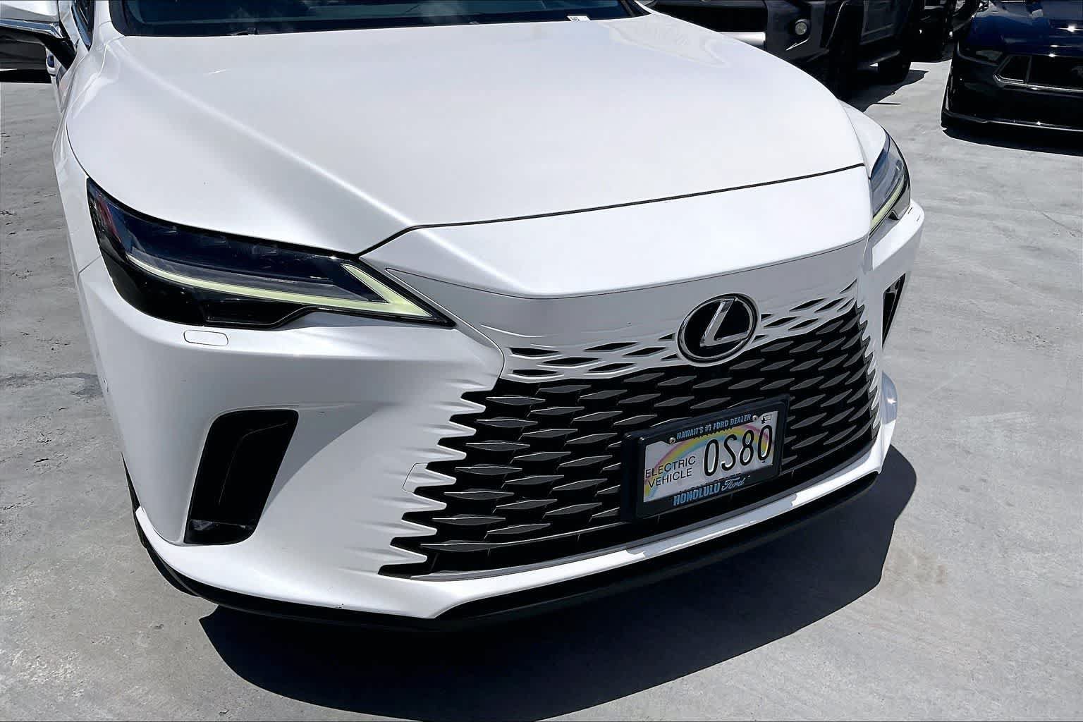 Used 2024 Lexus RX 450h AWD w/ Luxury Package image 33