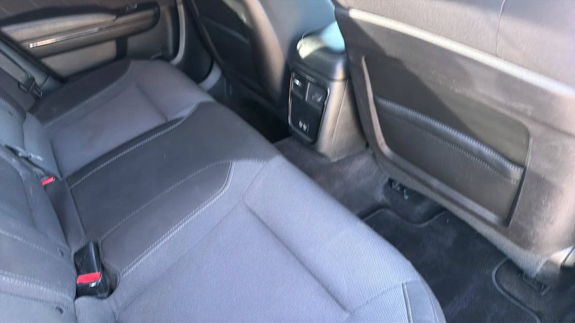Used 2019 Dodge Charger SXT w/ Blacktop Package RWD image 55