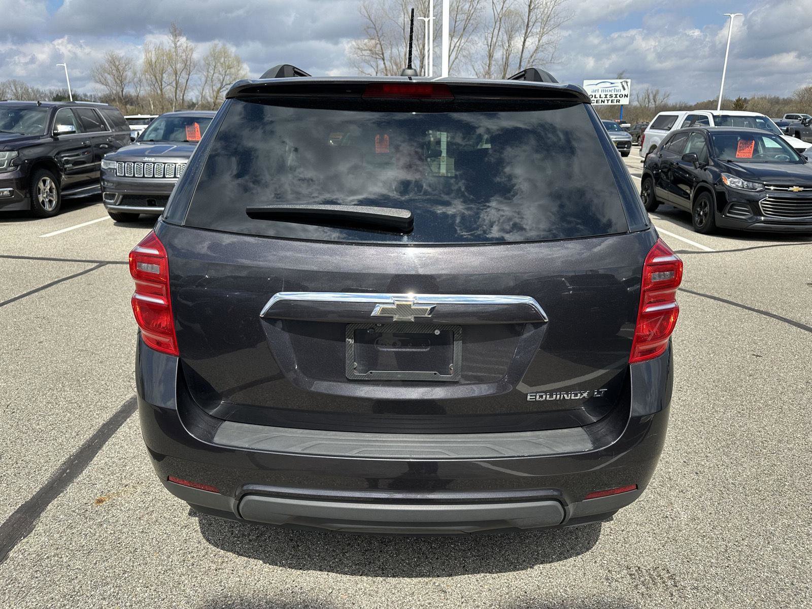 Used 2016 Chevrolet Equinox LT w/ Convenience Package image 4