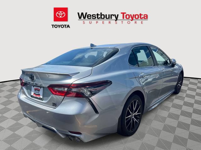 Certified 2024 Toyota Camry SE w/ Cold Weather Package AWD/4WD image 5