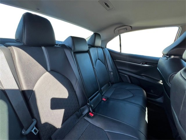 Used 2021 Toyota Camry XSE w/ Navigation Upgrade Package image 21