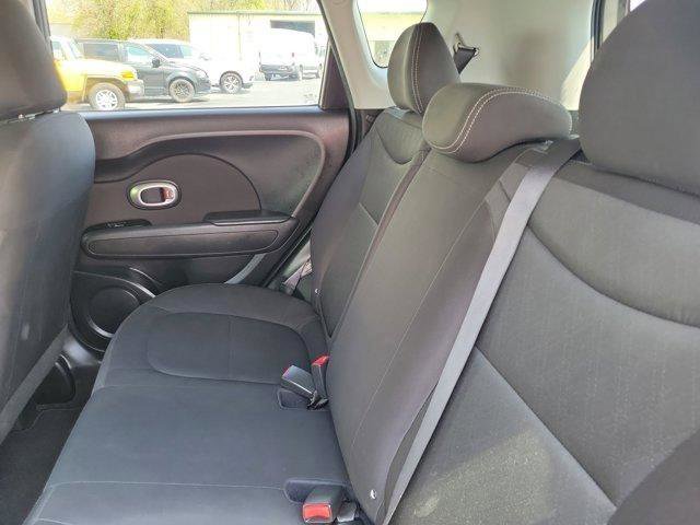 Used 2019 Kia Soul FWD image 10