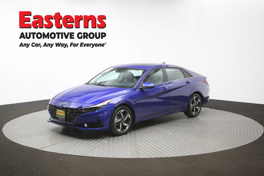 Used 2023 Hyundai Elantra Limited w/ Preferred Accessory Package image 58