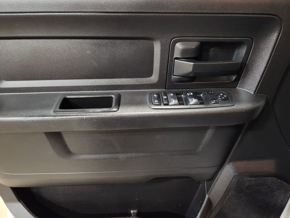 Used 2018 RAM 3500 Tradesman AWD/4WD image 42