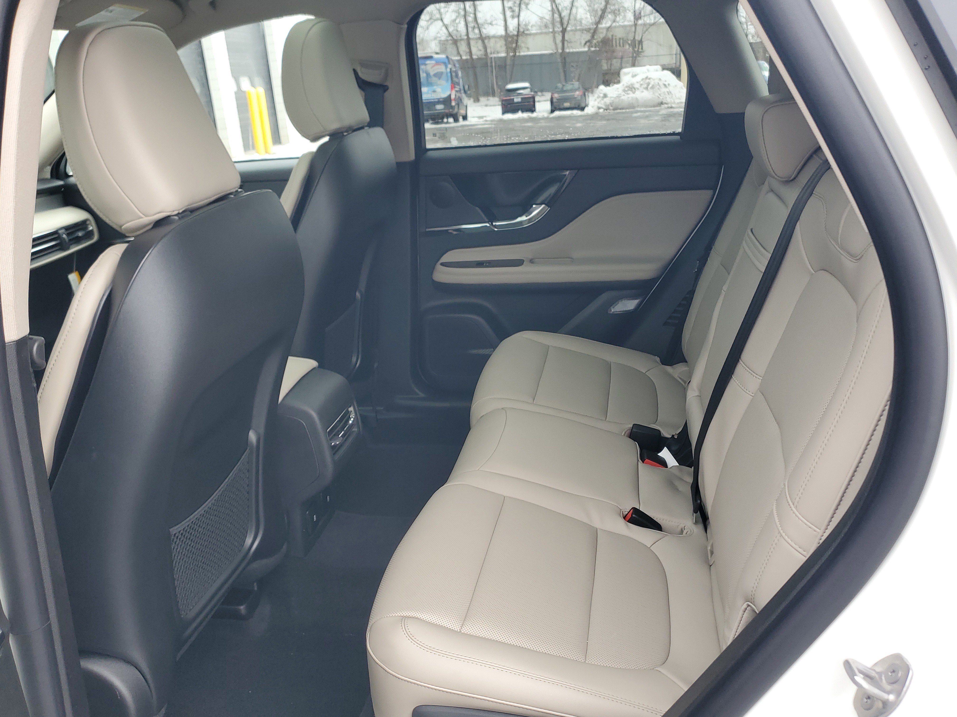 New 2026 Lincoln Corsair Premiere image 25