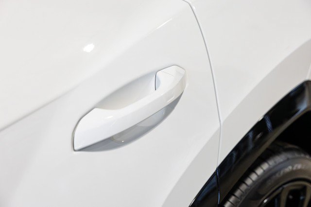 Used 2022 Lamborghini Urus AWD/4WD image 13