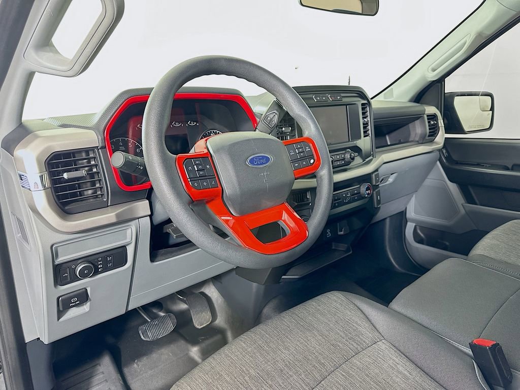 Used 2022 Ford F150 XL w/ Equipment Group 101A High RWD image 9