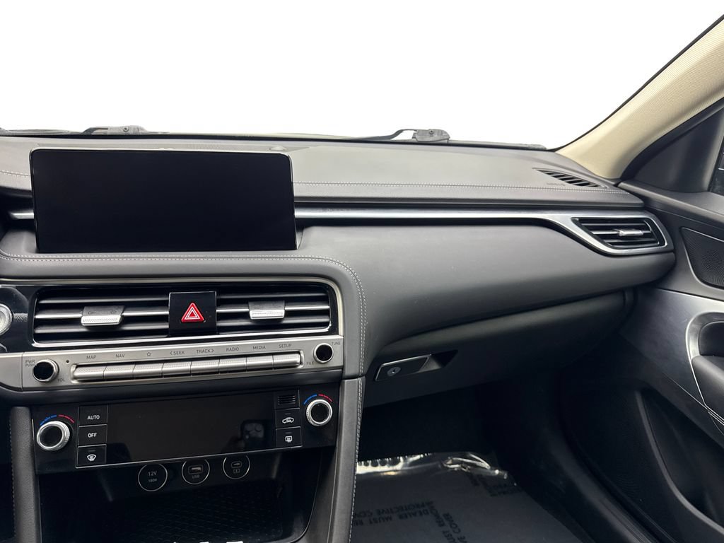 Used 2025 Genesis G70 2.5T RWD image 54