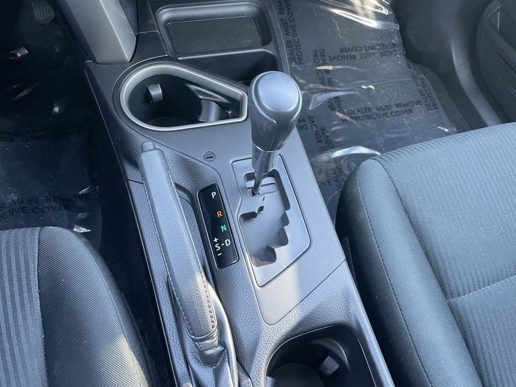 Used 2018 Toyota RAV4 LE image 13
