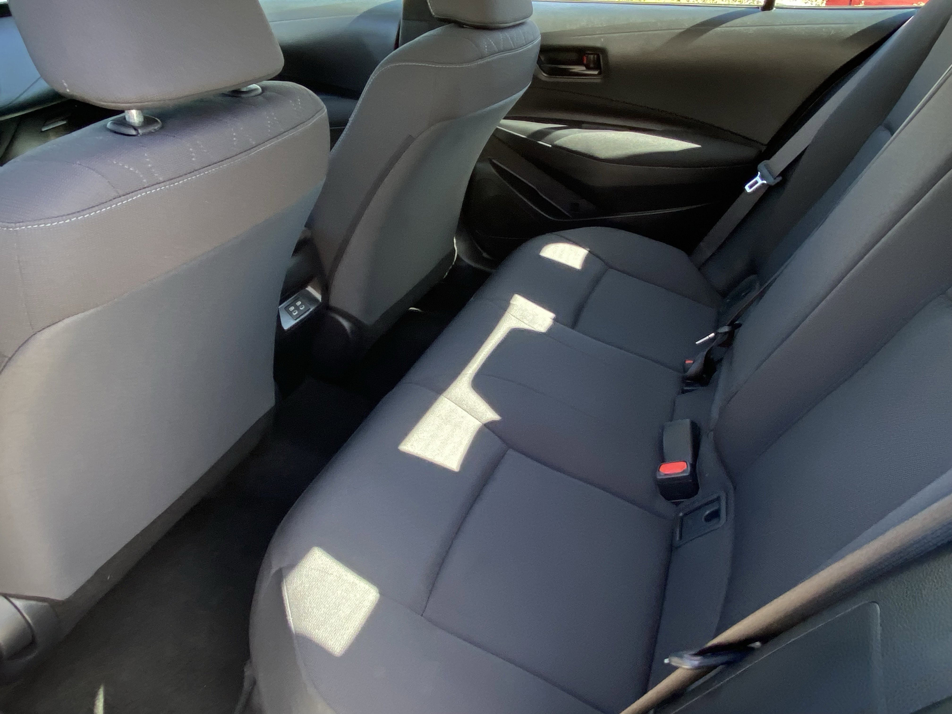 Certified 2025 Toyota Corolla LE image 22