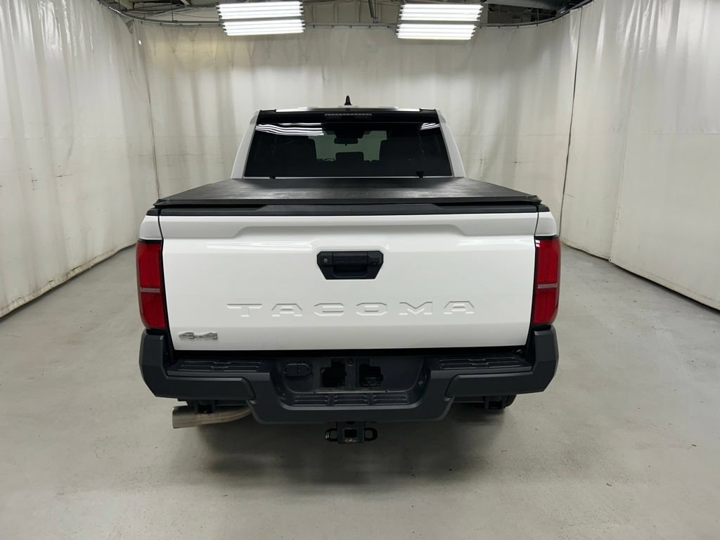 Certified 2024 Toyota Tacoma SR AWD/4WD image 6