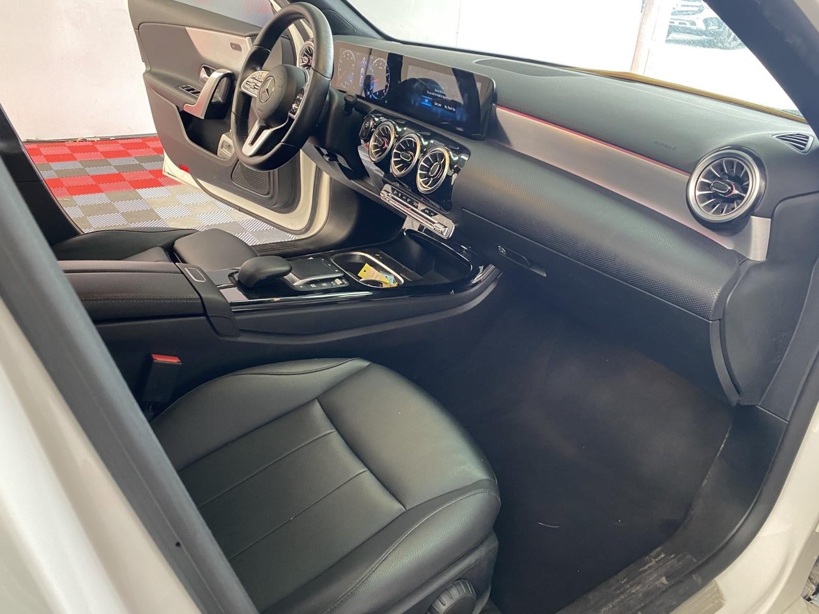 Used 2022 Mercedes-Benz A 220 4MATIC w/ Premium Package Lite image 8