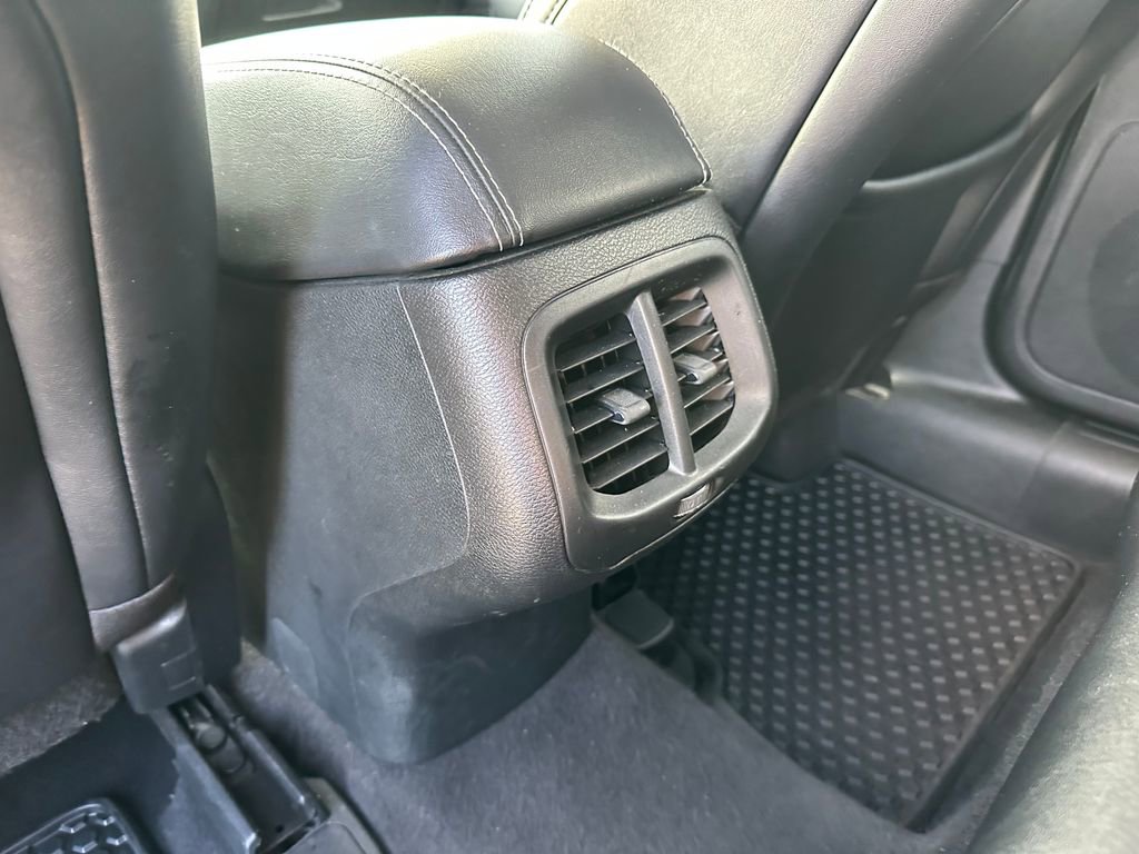 Used 2022 Jeep Cherokee Latitude w/ Sun & Sound Group image 57