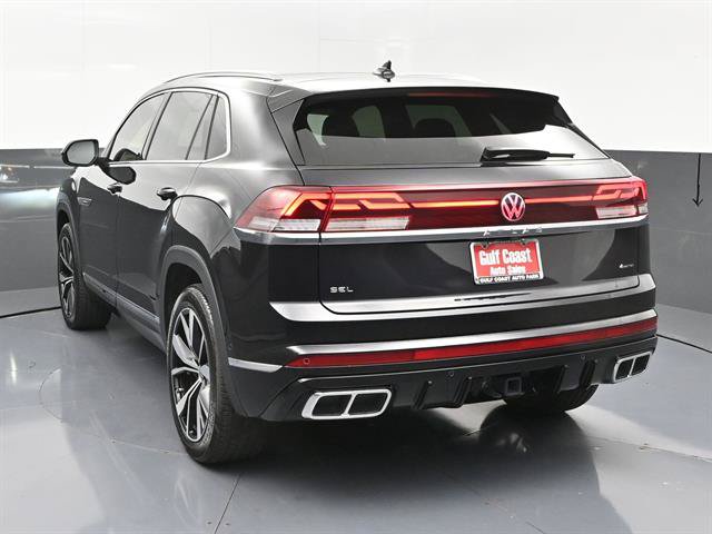 Used 2025 Volkswagen Atlas Cross Sport SEL Premium R-Line AWD/4WD image 4