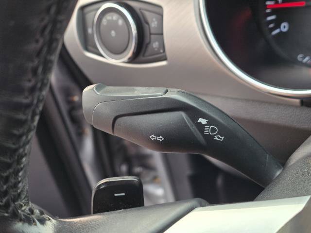 Used 2020 Ford Mustang Premium RWD image 15