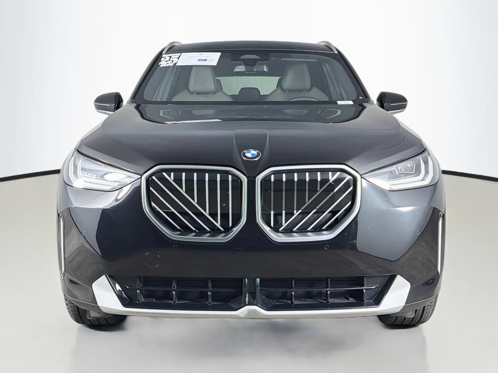Certified 2025 BMW X3 xDrive30i w/ Convenience Package AWD/4WD image 2