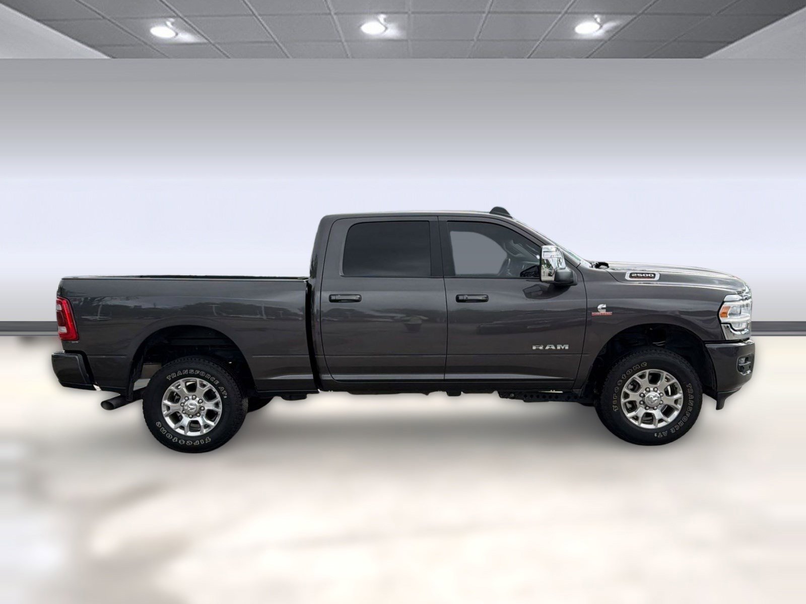 Used 2024 RAM 2500 Laramie w/ Safety Group AWD/4WD image 7