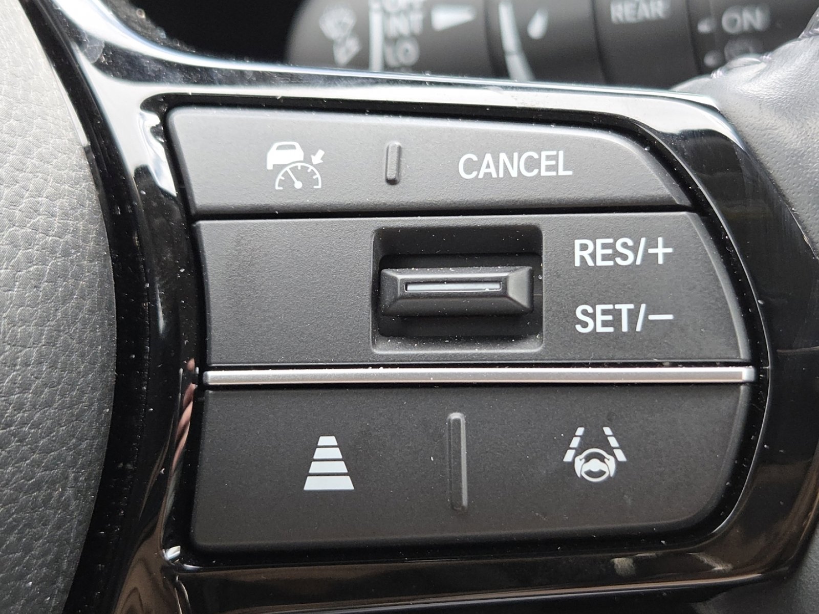 Certified 2024 Honda CR-V EX-L image 32