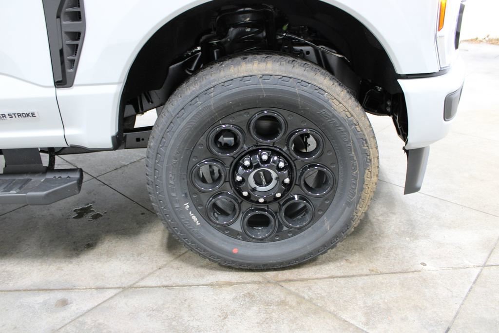 New 2026 Ford F250 XLT w/ XLT Premium Package image 41