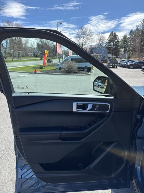 Used 2020 Ford Explorer 4WD w/ Class III Trailer Tow Package image 17