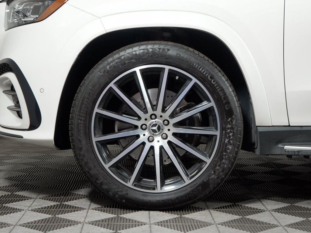 Certified 2024 Mercedes-Benz GLS 580 4MATIC image 9