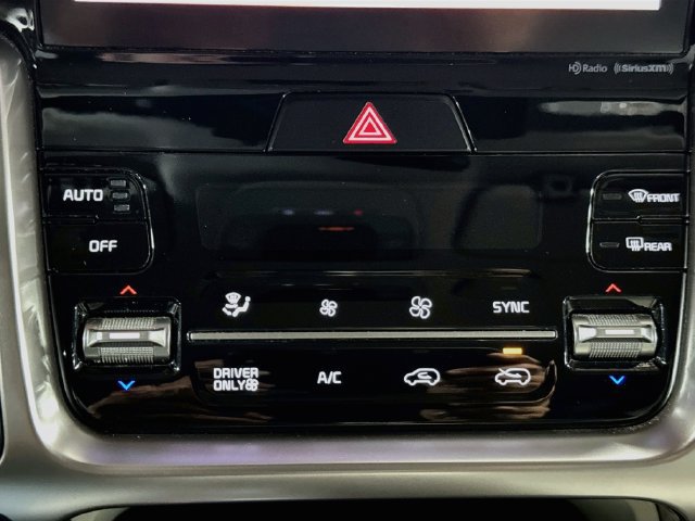 Certified 2021 Kia Sorento S FWD image 15