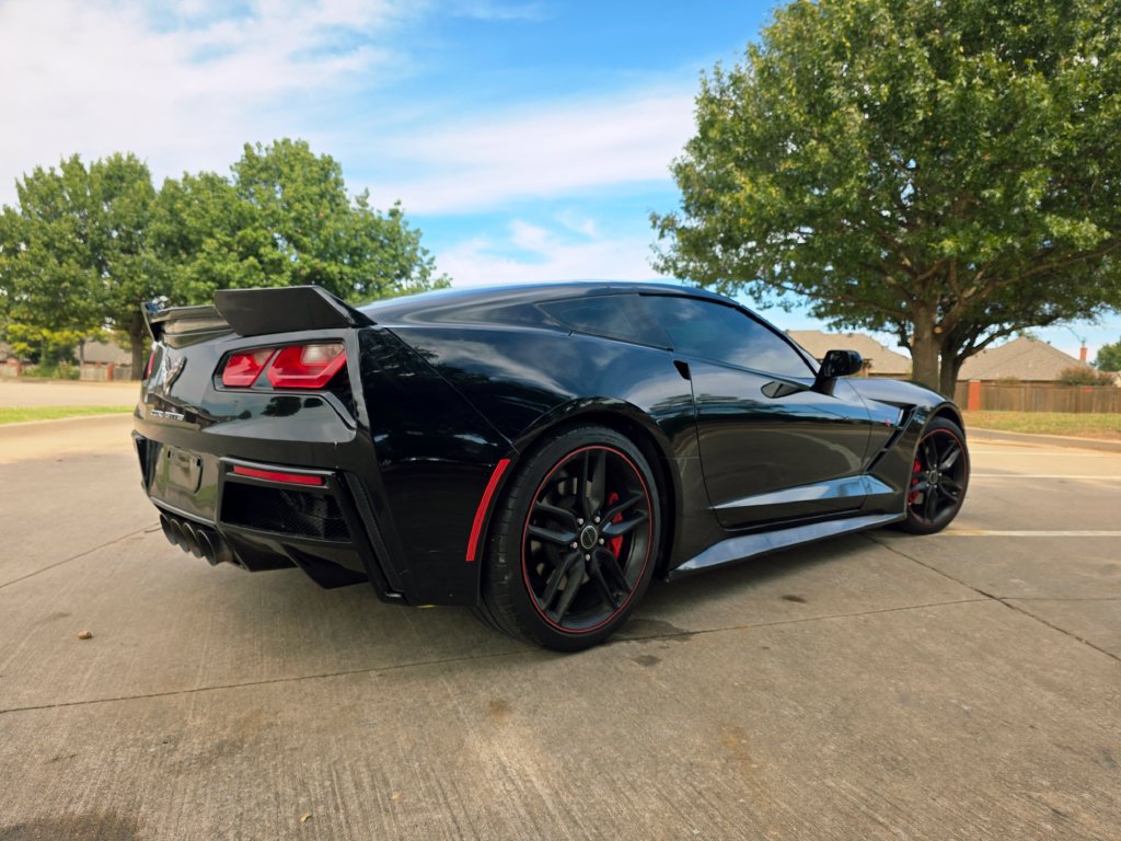 Used 2015 Chevrolet Corvette Stingray Coupe w/ 3LT Preferred Equipment Group RWD image 16
