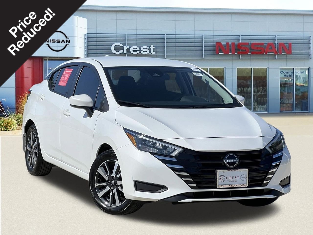 Certified 2025 Nissan Versa SV w/ Trunk Package FWD image 1