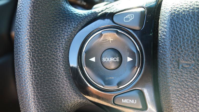 Used 2017 Honda Accord EX image 10