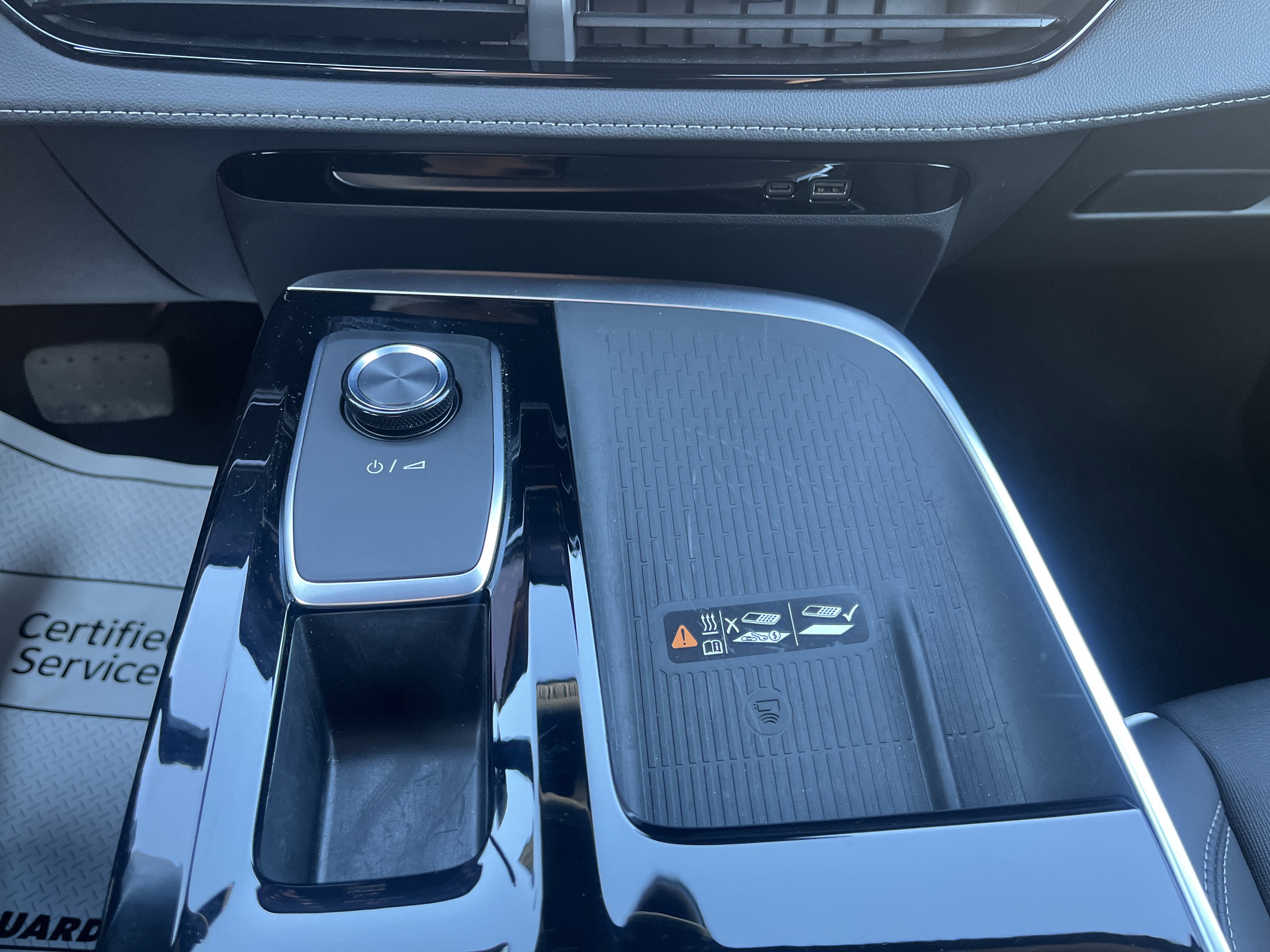 Used 2025 Buick Enclave Preferred image 33