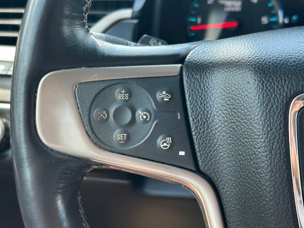 Used 2017 GMC Yukon Denali RWD image 46