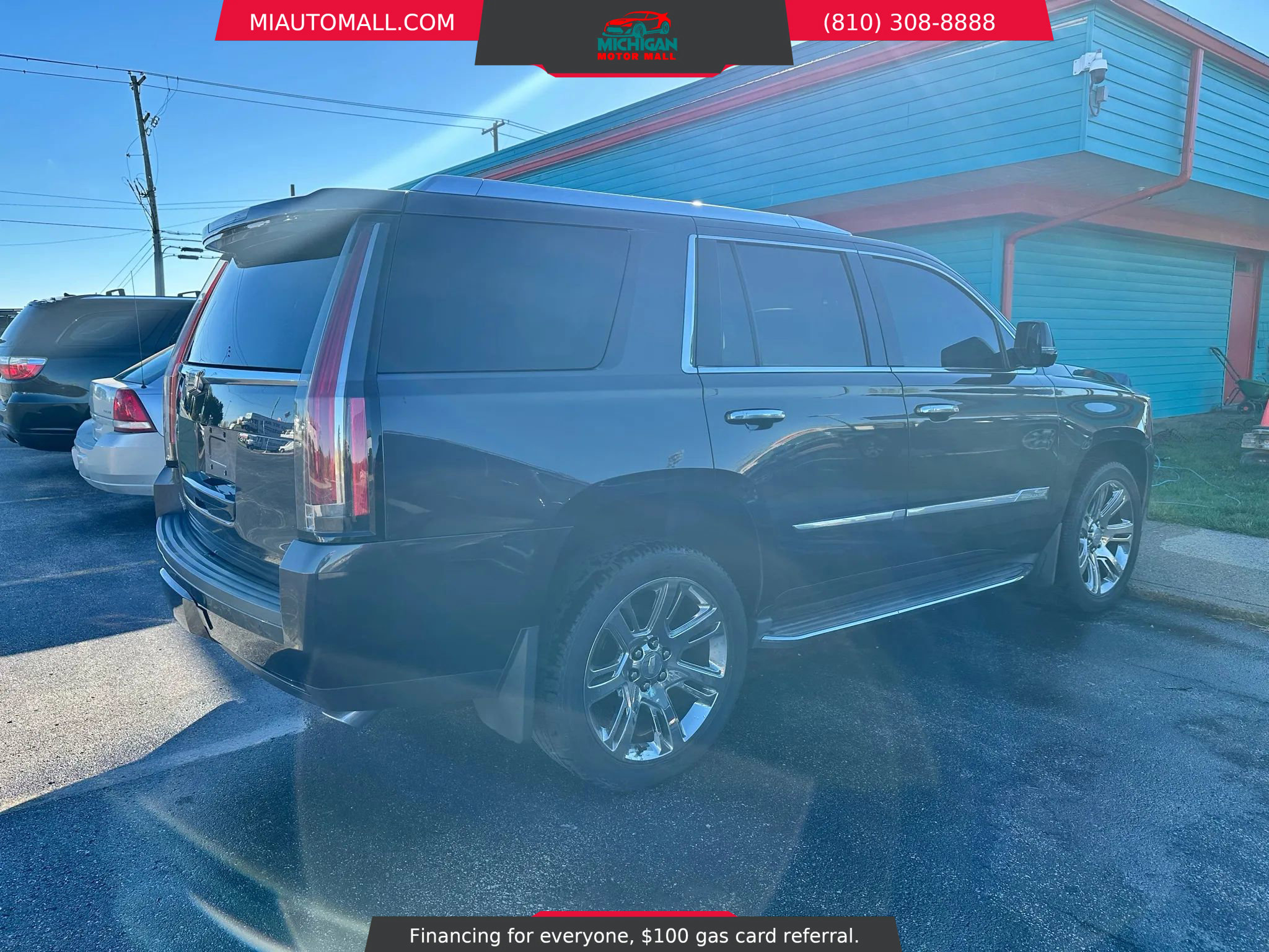 Used 2015 Cadillac Escalade Luxury image 5