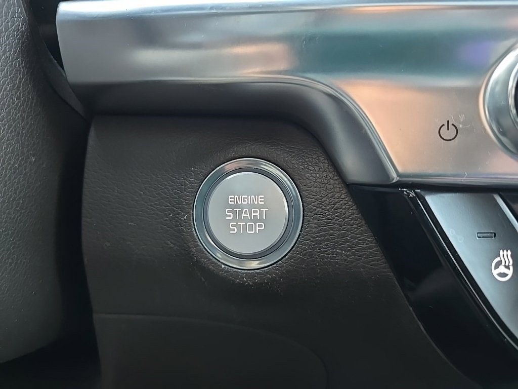 Used 2020 Kia Telluride SX w/ Towing Package AWD/4WD image 26