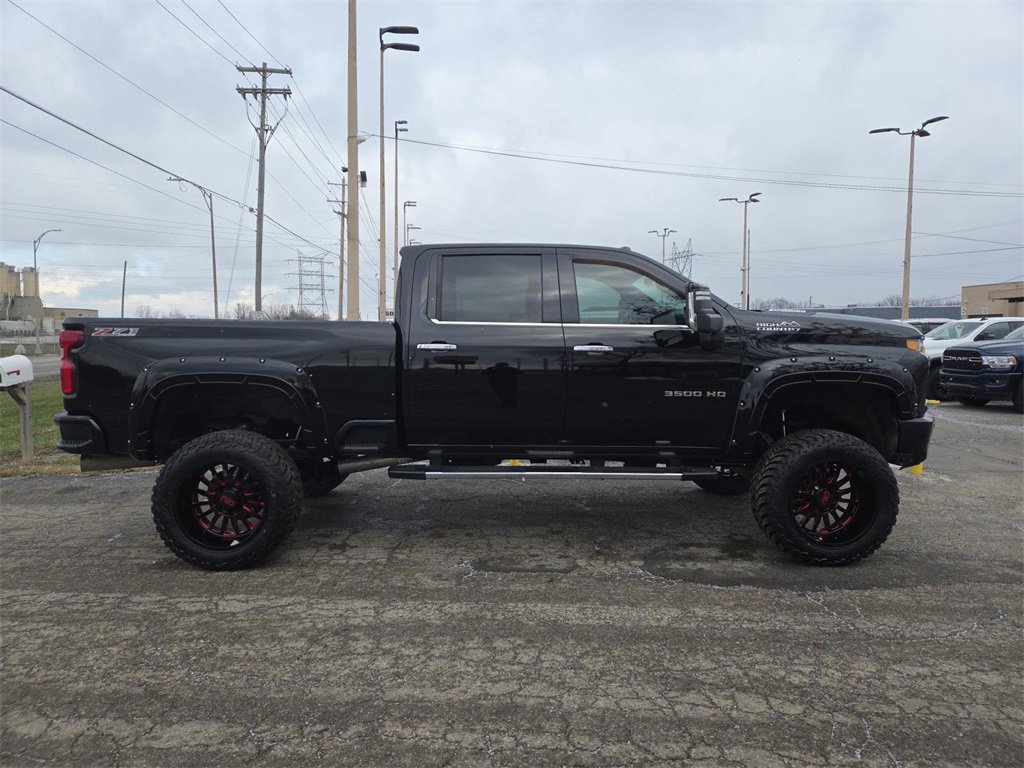 Used 2020 Chevrolet Silverado 3500 High Country w/ Z71 Off-Road Package image 18