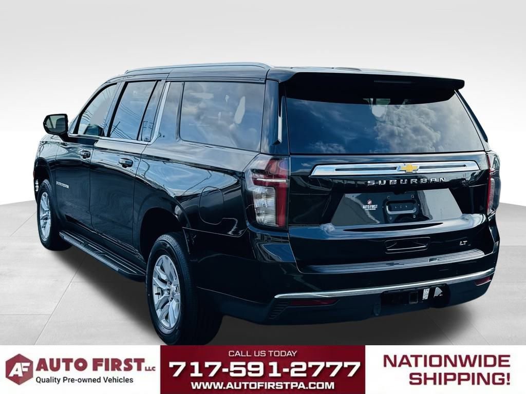 Used 2022 Chevrolet Suburban LT image 5