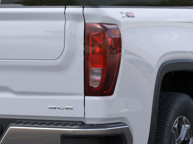 New 2026 GMC Sierra 1500 SLE w/ X31 Off-Road Package image 11