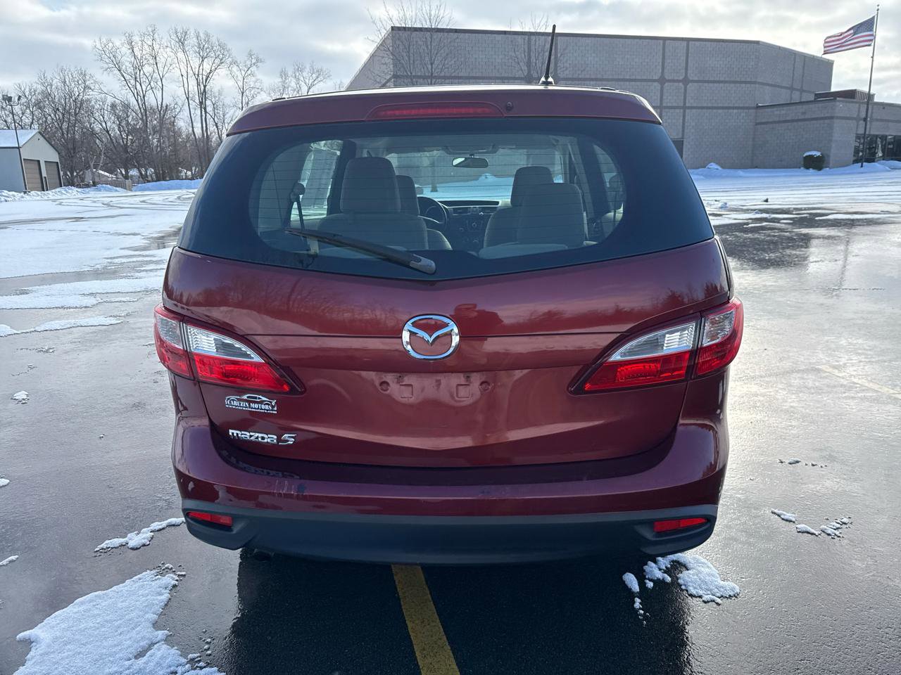Used 2012 MAZDA MAZDA5 Sport image 6