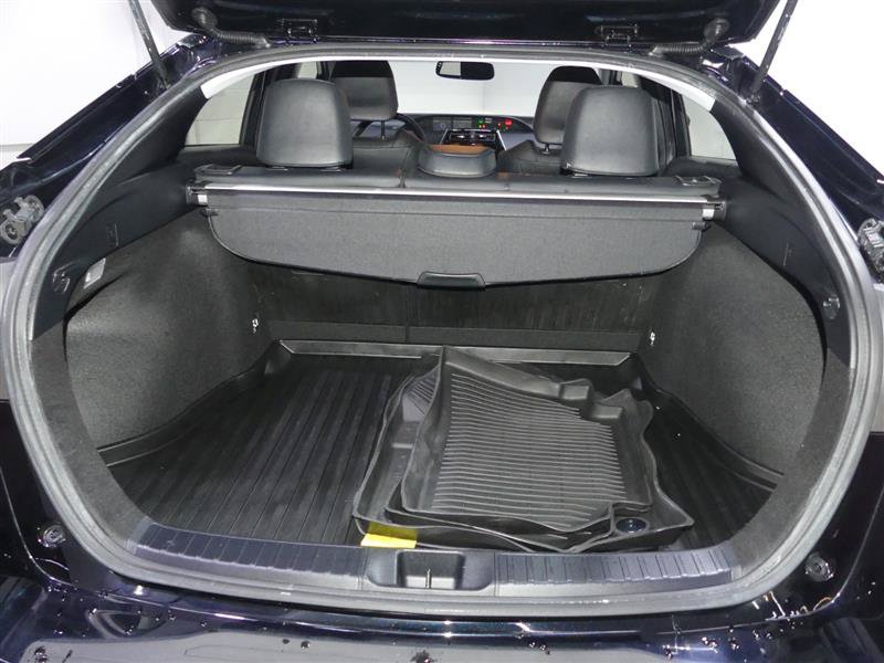 Used 2022 Toyota Prius FWD image 9