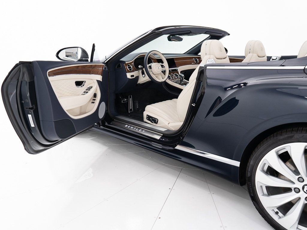 New 2026 Bentley Continental GTC image 17