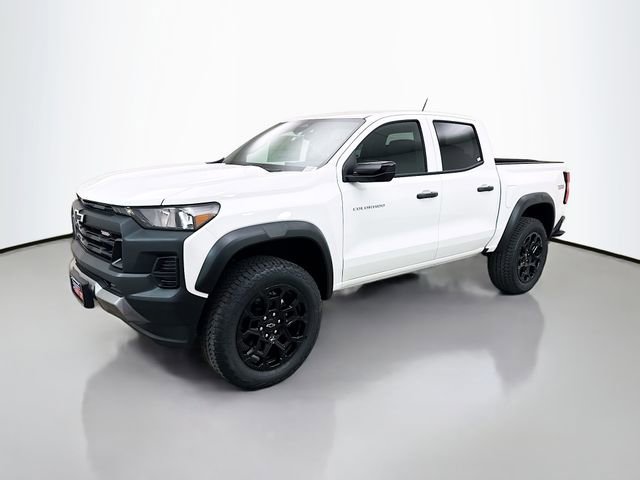 New 2026 Chevrolet Colorado Trail Boss AWD/4WD image 3