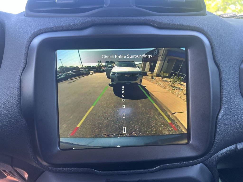 Used 2023 Jeep Renegade Trailhawk AWD/4WD image 22