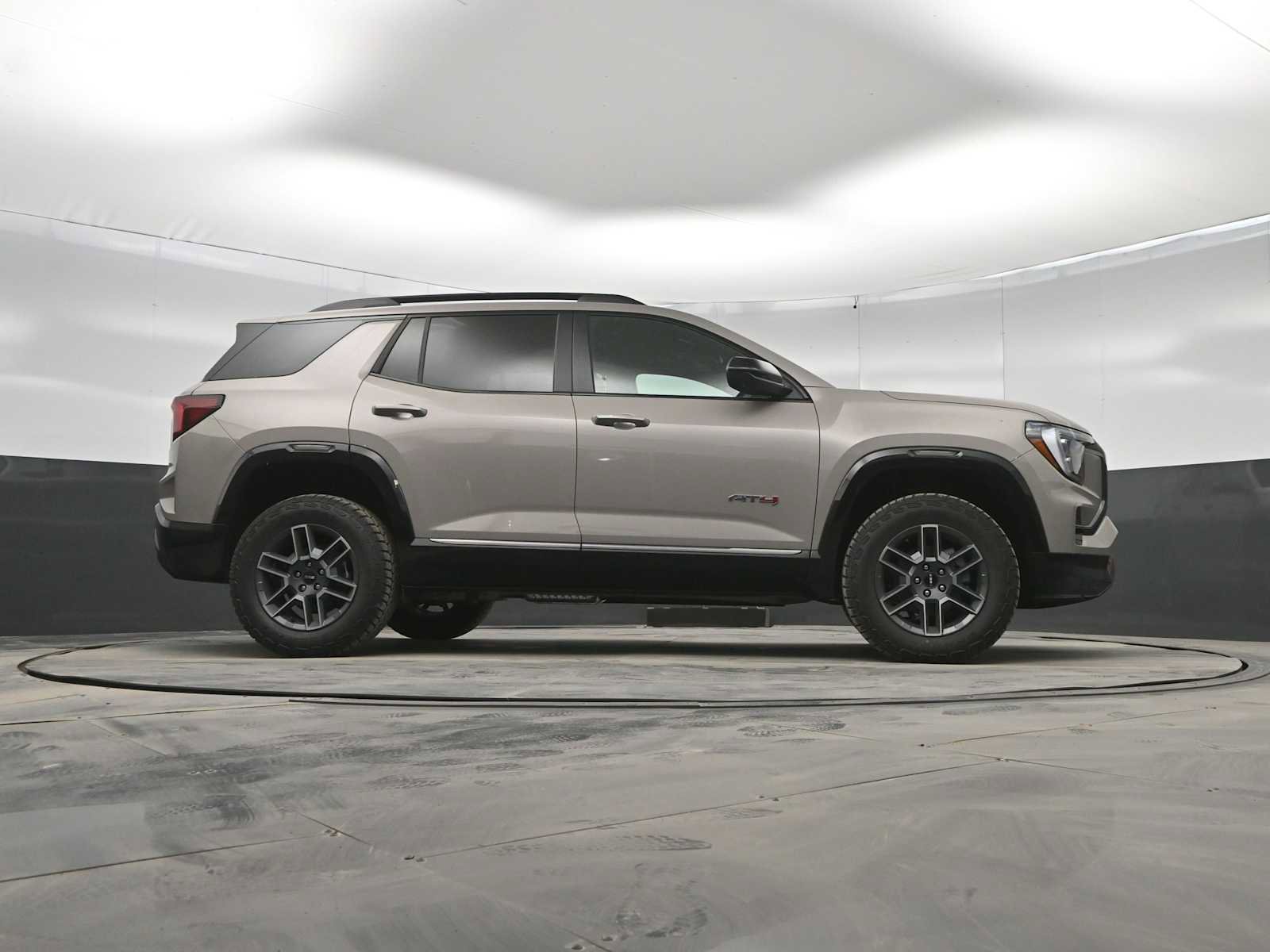 New 2026 GMC Terrain AT4 w/ Technology Package II AWD/4WD image 39