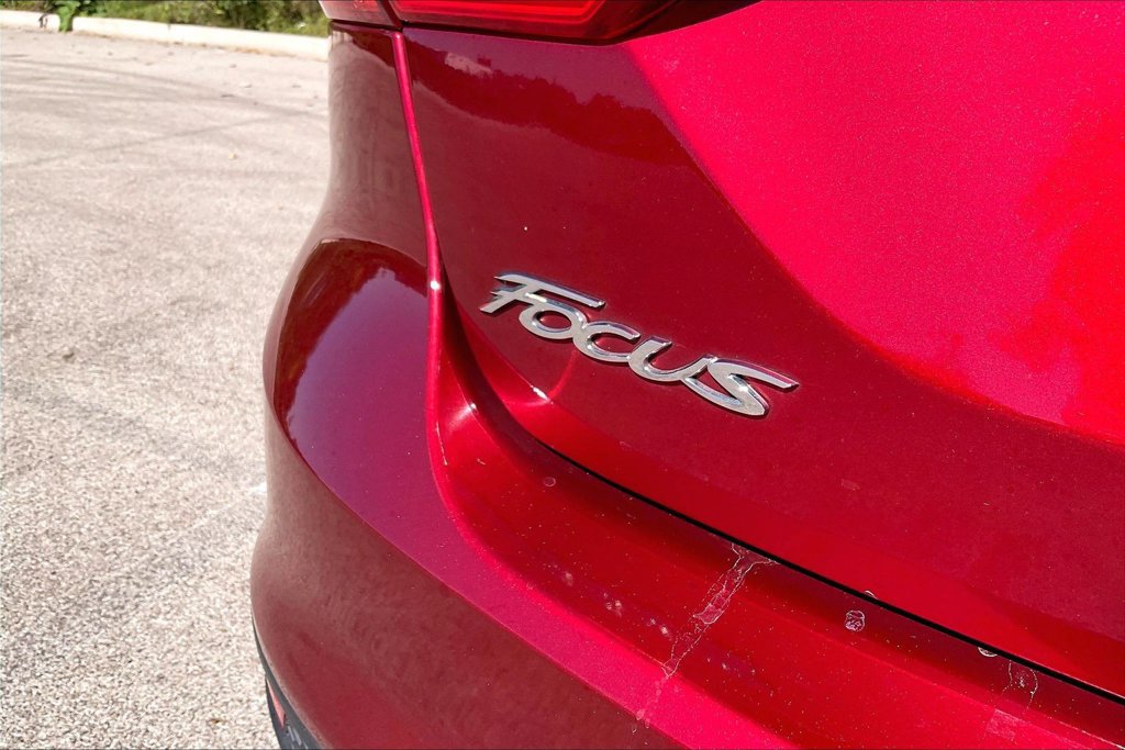 Used 2013 Ford Focus SE FWD image 29