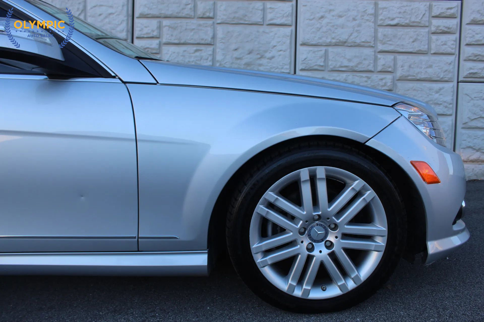 Used 2008 Mercedes-Benz C 300 Sedan w/ P1 Pkg image 14