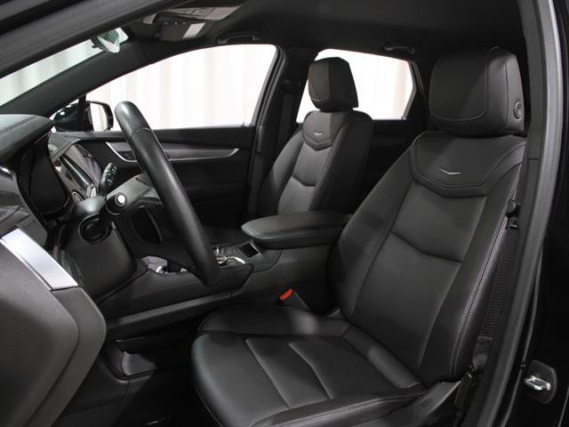 Certified 2023 Cadillac XT5 Luxury image 5